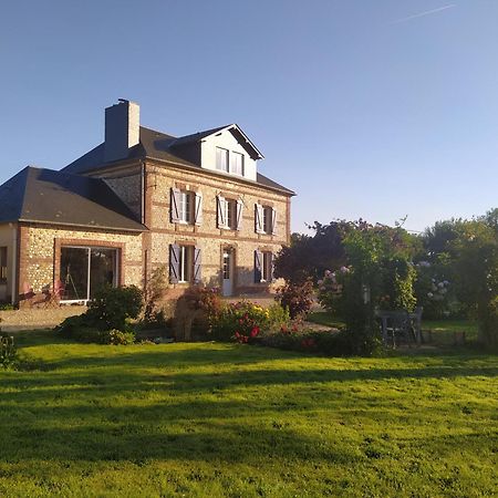 Chambres D'Hotes " Le Clos Des Colimacons " Maniquerville Exterior photo